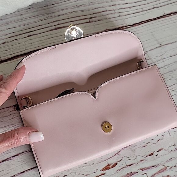 KATE SPADE Pink Smooth Leather Wallet - Picture 4 of 12
